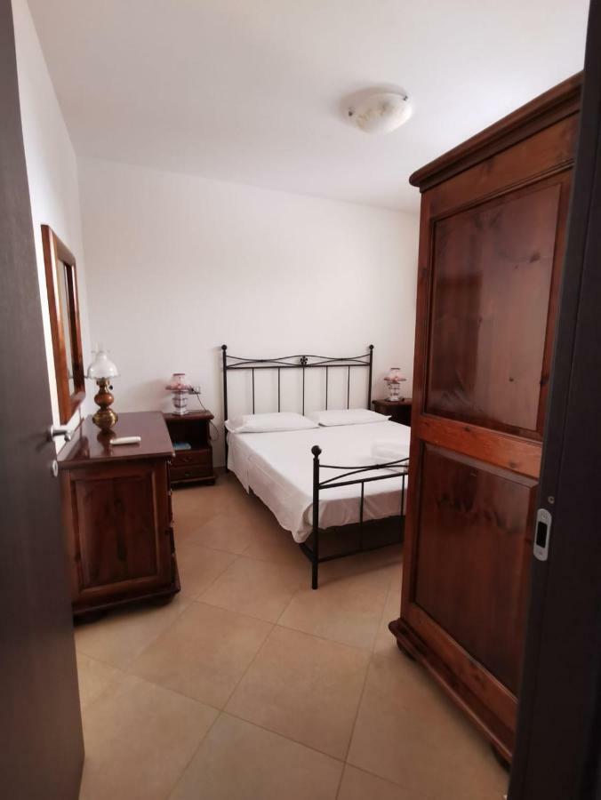 Casa Graziella Sant'Antioco Exterior foto